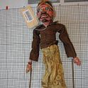 TF003871-1a Asien Indonesien,Figur,Holz-Textil,Fritz Fey,2010 
