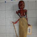 TF003990-1a Asien Indonesien,Figur,Holz-Textil,Fritz Fey,2010