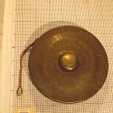 TF025204-1 Asien Indonesien,Musikinstrument,Metall,Fritz Fey,2011